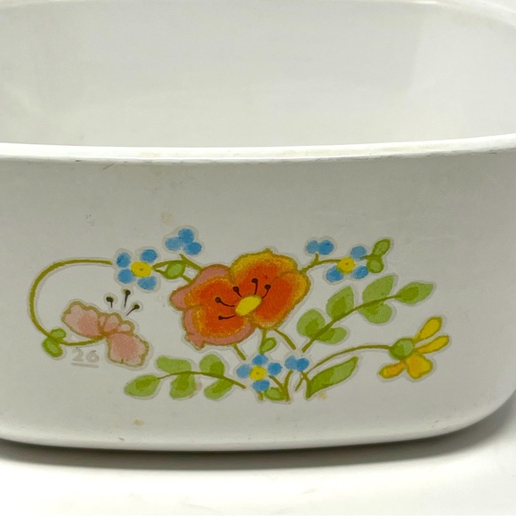 Corning Ware Wildflower Vintage Stamped Baking Dish Small P-43-B  700ml. No‎ Lid - Picture 2 of 10
